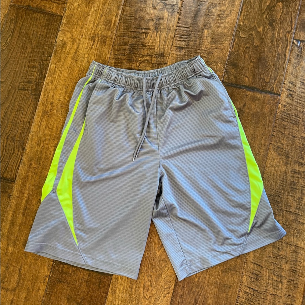 Small Gray Nike Shorts